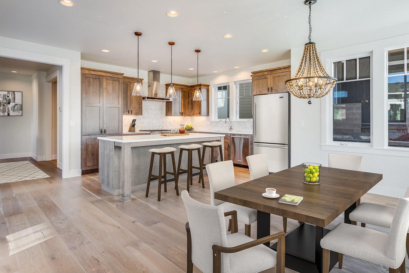 6 Virtual Staging Tips That Help Sell Homes
